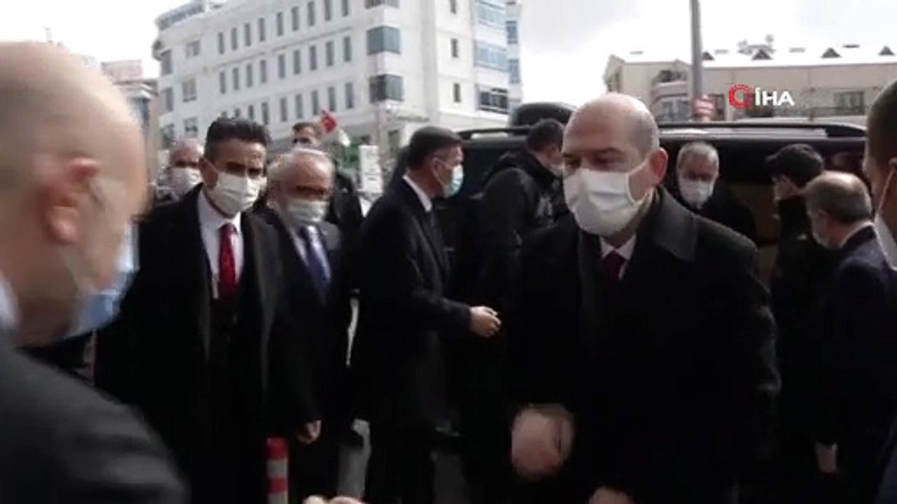 Milli Savunma Bakanı  Hulusi Akar ve İçişleri Bakanı  Süleyman Soylu, İYİ Parti Genel Başkanı Meral Akşener'i ziyaret ediyor.