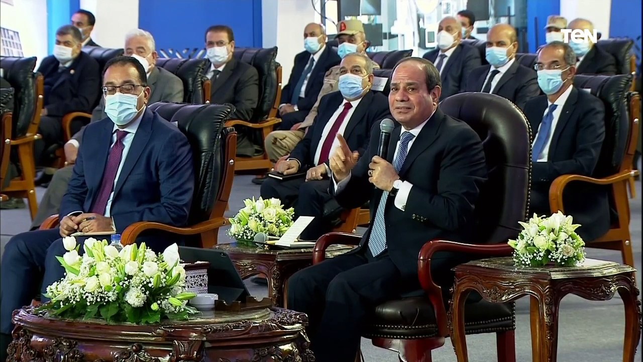 الرئيس السيسي محذرًا من الزيادة السكانية: أكثر من طفلين مشكلة كبيرة جدًا