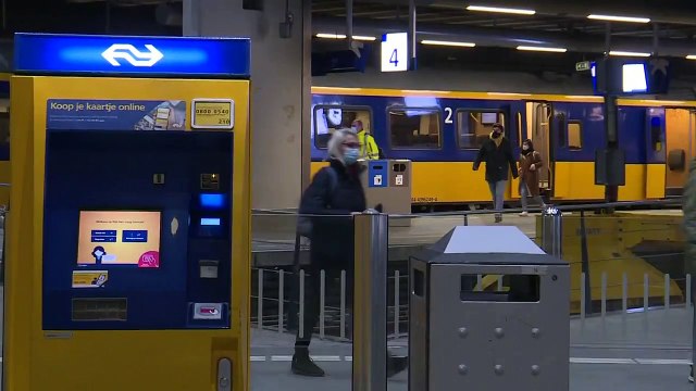 Les Pays-Bas sous couvre-feu confinement nocturne jusqu'au 9 février