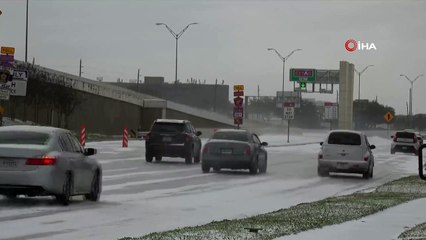 - Texas’ta kış fırtınası 4.4 milyon kişiyi elektriksiz bıraktı, 2 kişi öldü