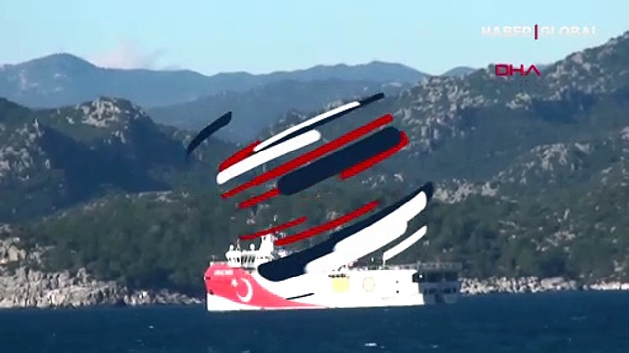 Oruç Reis gemisi, Demre açıklarına demirledi