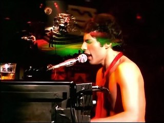 Queen - Don't Stop Me Now (Live)
