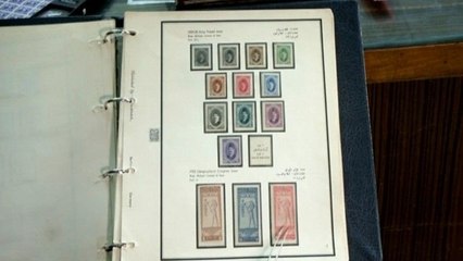 " عادل حنفي".. مصري يجمع 3 ملايين طابع بريدي في عصر الإنترنت