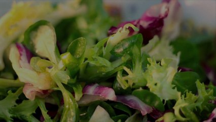 This Dietitian-Approved Hack Makes My Salad Taste So Much Better