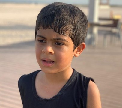 في دبي: طفل من أصحاب الهمم يقطع مسافة 100 كيلومتراً برياضة الجري