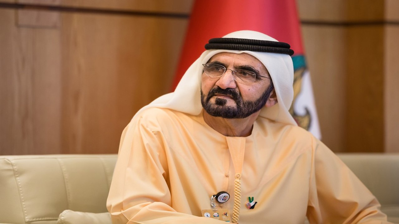 الإدارة في فكر محمد بن راشد – الوصية الأولى: اخدم الناس