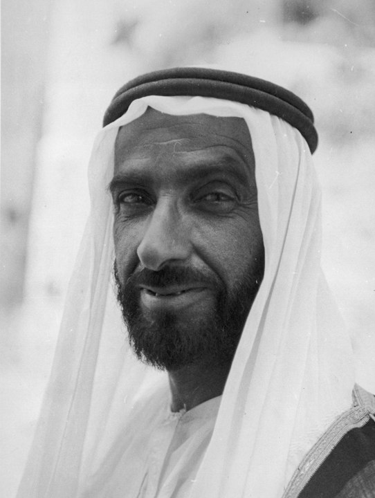 "صانع المستحيل" .. مبادرة "دبي بوست" لتخليد مآثر زايد الخير