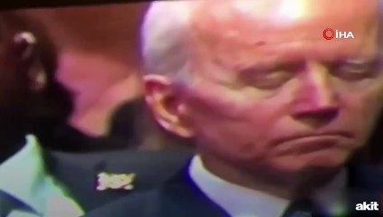 Bill Clinton ve Joe Biden 'Baba Bush'un cenazesinde uyudu