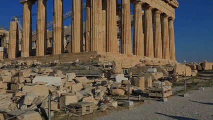 See the Acropolis Covered in Snow After Rare Storm