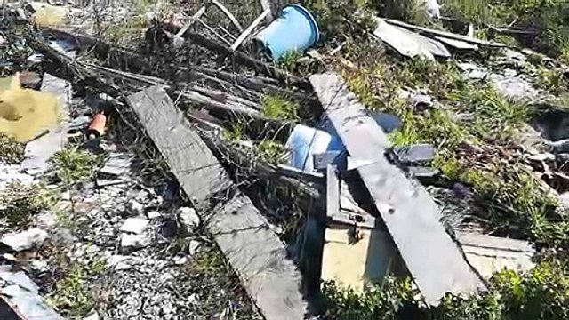 Margherita di Savoia: rifiuti abbandonati in zona saline