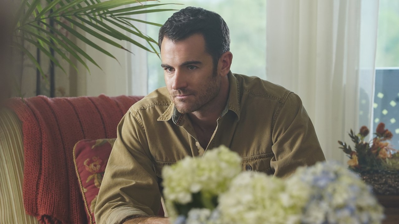 Firefly Lane’s Ben Lawson Also Stars in Dolly Parton’s Heartstrings