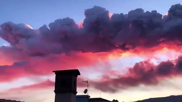 Espectacular nueva erupción del volcán Etna en Sicilia