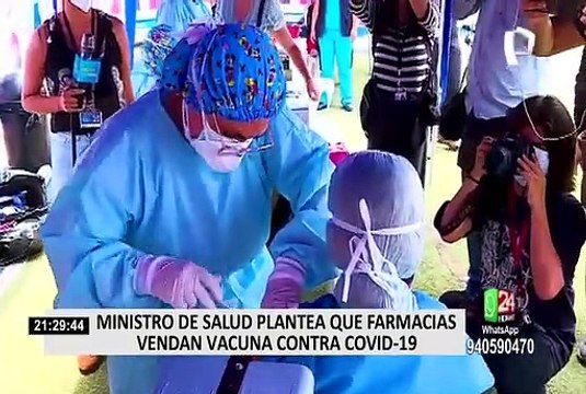 Ministro de Salud plantea que vacunas para adultos mayores sean vendidas en boticas