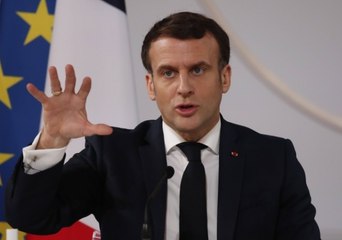 “La Défenseure des droits a franchi les limites de l'imbécillité” : Macron s'insurge en privé contre les zones sans contrôle d'identité