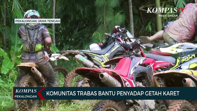 Komunitas Trabas Bantu Penyadap Getah Karet