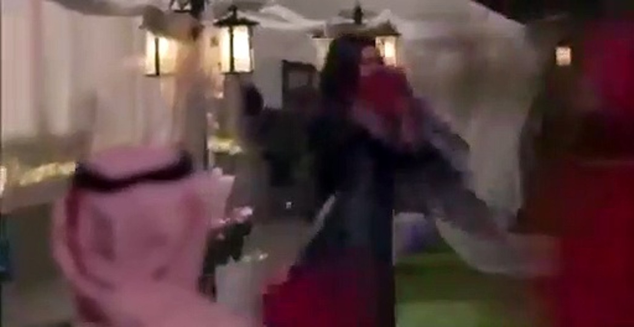 Ø±ÙŠÙ… Ø¹Ø¨Ø¯Ø§Ù„Ù„Ù‡ ØªØ±Ù‚Øµ Ø¨Ø·Ø±ÙŠÙ‚Ø© Ø±Ø§Ø¦Ø¹Ø© ÙÙŠ Ø¹Ù†Ø¯Ù…Ø§ ÙŠÙƒØªÙ…Ù„ Ø§Ù„Ù‚Ù…Ø± ÙÙŠØ¯ÙŠÙˆ Dailymotion