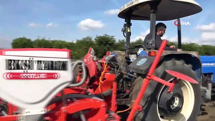 Mısır tohumları toprakla buluştu