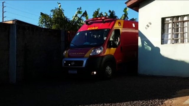 Idoso de 77 anos é socorrido após sofrer queda em banheiro