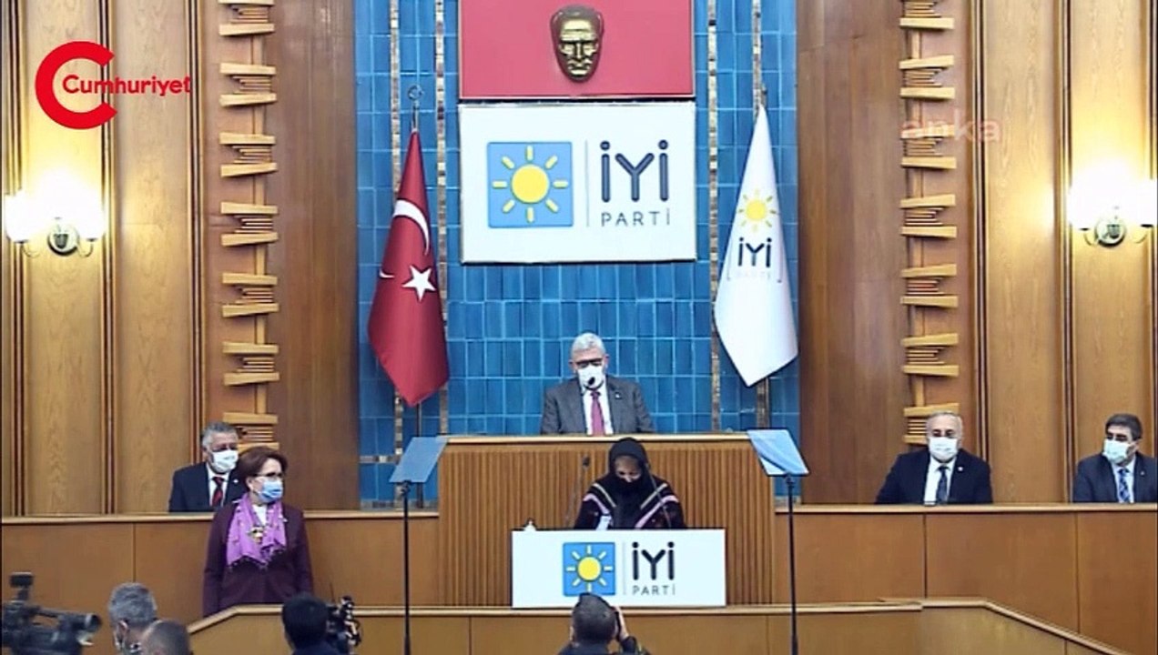 Akşener'in kürsüyü bıraktığı ev kadını Acar: Korona yok, geçim sıkıntısı var