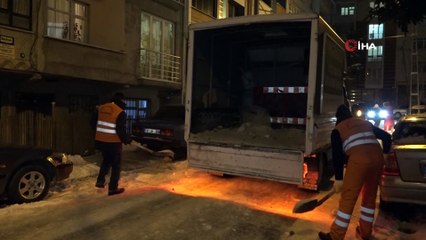 - Karla mücadele ekiplerinin çalışmaları gece boyunca sürdü