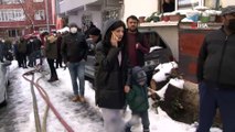 Ataşehir'de korkutan yangın: Patlama sesleri telaşa neden oldu
