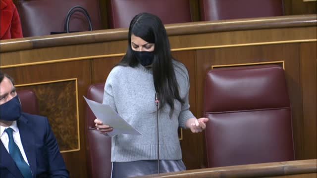 Iglesias a Casado: Va a terminar como pagafantas de la ultraderecha. Patético