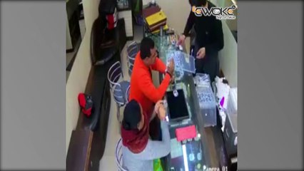 Watch: Couple flees with jewellery worth ₹ 2 lakh in Lucknow