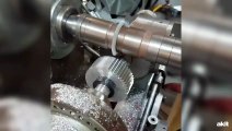 Makine dişlilerinin üretimi bakın nasıl yapılıyor