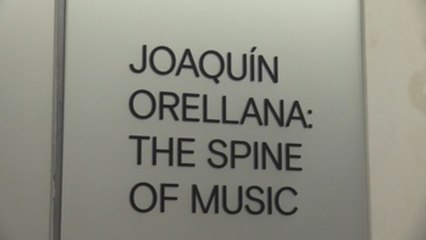 Los "útiles sonoros" con los que Orellana reimaginó la música llegan a EE.UU.