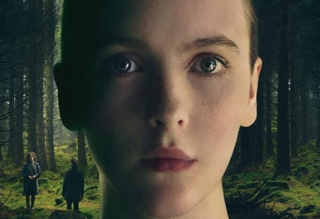 Rose Plays Julie Trailer