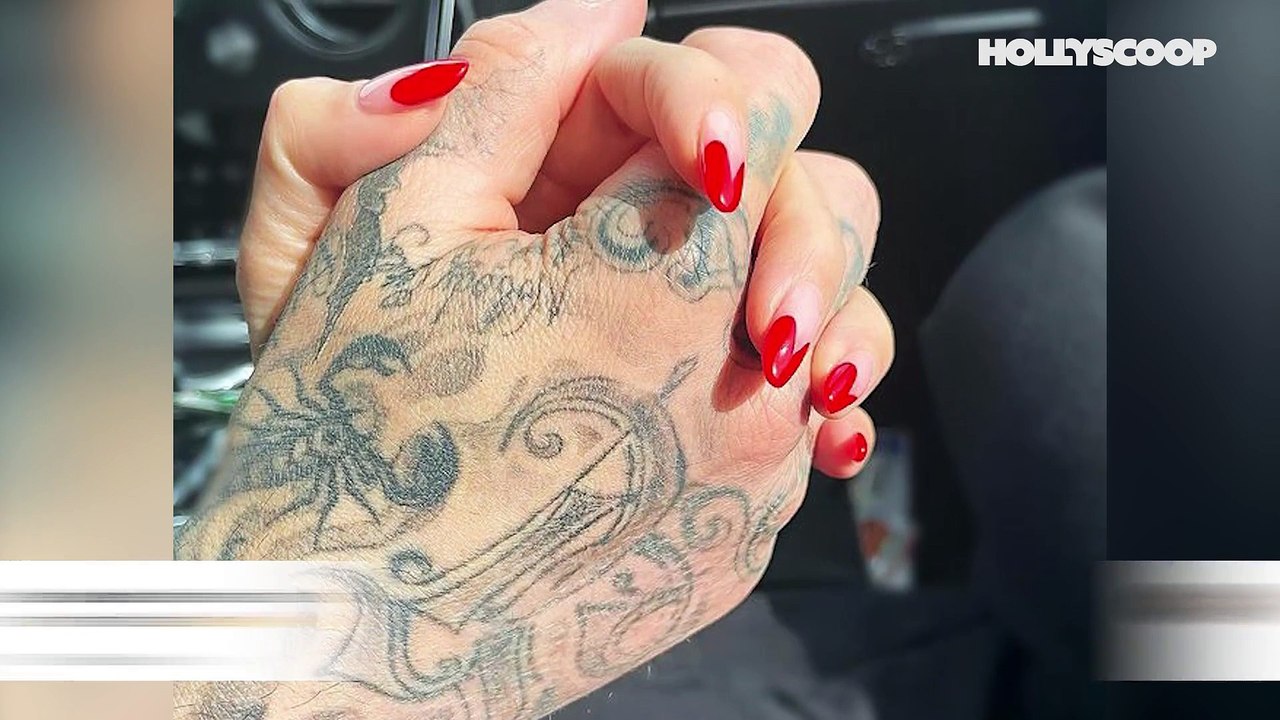 Kourtney Kardashian & Travis Barker’s Amazing Sex Life Secrets REVEALED As They Go IG Official!