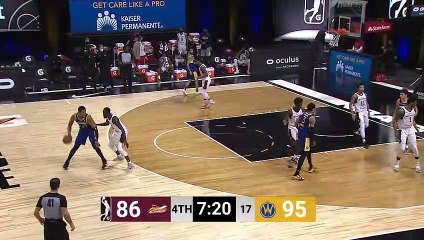 A big slam by Kaleb Wesson!