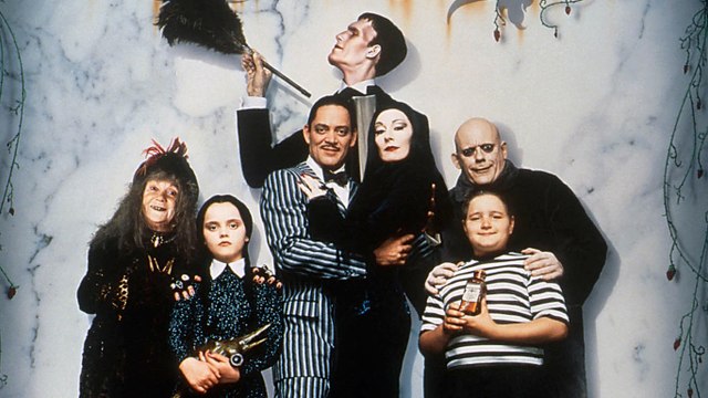 Trailer original de La Familia Addams (1991)