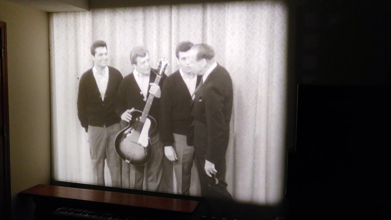 The Jack Benny Show - 3/31/64 - Season 14, Episode 25
