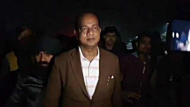 Crude bombs hurled at Bengal minister Jakir Hossain in Murshidabad
