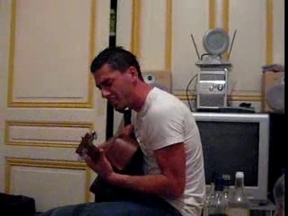 Le fan club de Christophe Maé, la preuve par la vidéo...