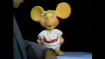 Topo Gigio - Japan (Live On The Ed Sullivan Show, December 11, 1966)