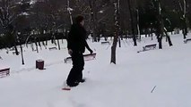 İstanbul’da karda snowboard keyfi