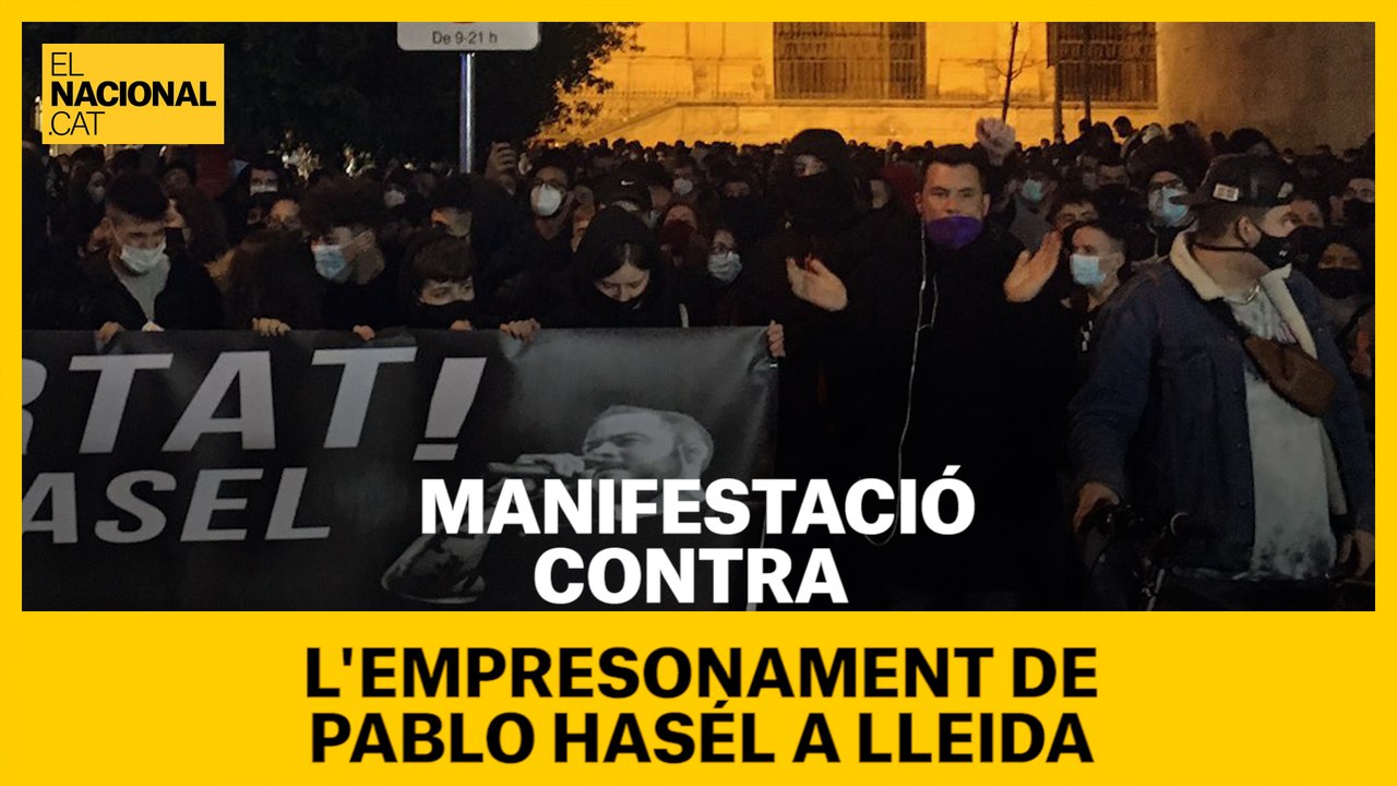 Manifestació contra l'empresonament de Pablo Hasél a Lleida, prop de la presó on es troba el raper.