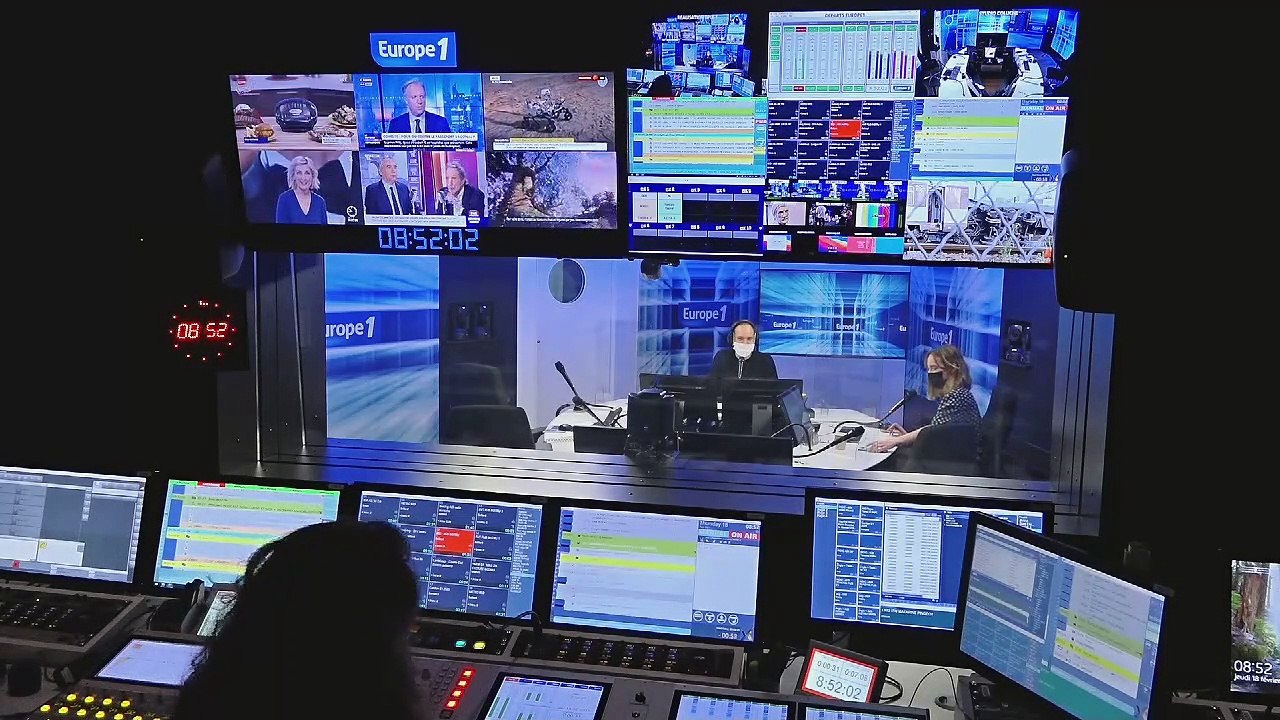 BEST OF - Jean-Marie Le Pen : "Cette période de couvre-feu me fait revivre ma folle jeunesse" (Canteloup)