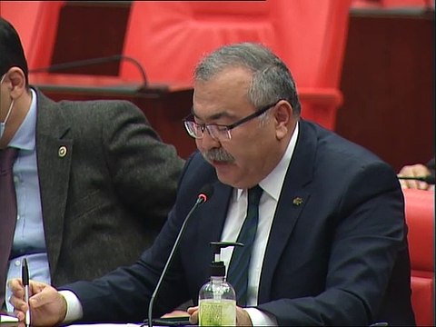 Aydın Büyükşehir Belediyesi'nin meclis toplantısında Kadın Temalı Soyut Heykel Yarışması önerisine AKP ve MHP'li üyeler ret oyu verdi. Kadınların sorunlarına çözüm üretmek CHP'li Belediyeler için önceliklidir. Yarışmanın öncelikli bulunmaması AKP'nin zi