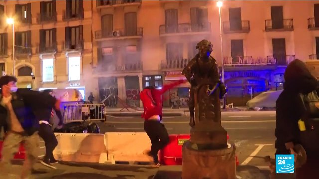 Espagne : nouvelles manifestations violentes après l'incarcération du rappeur Pablo Hasél