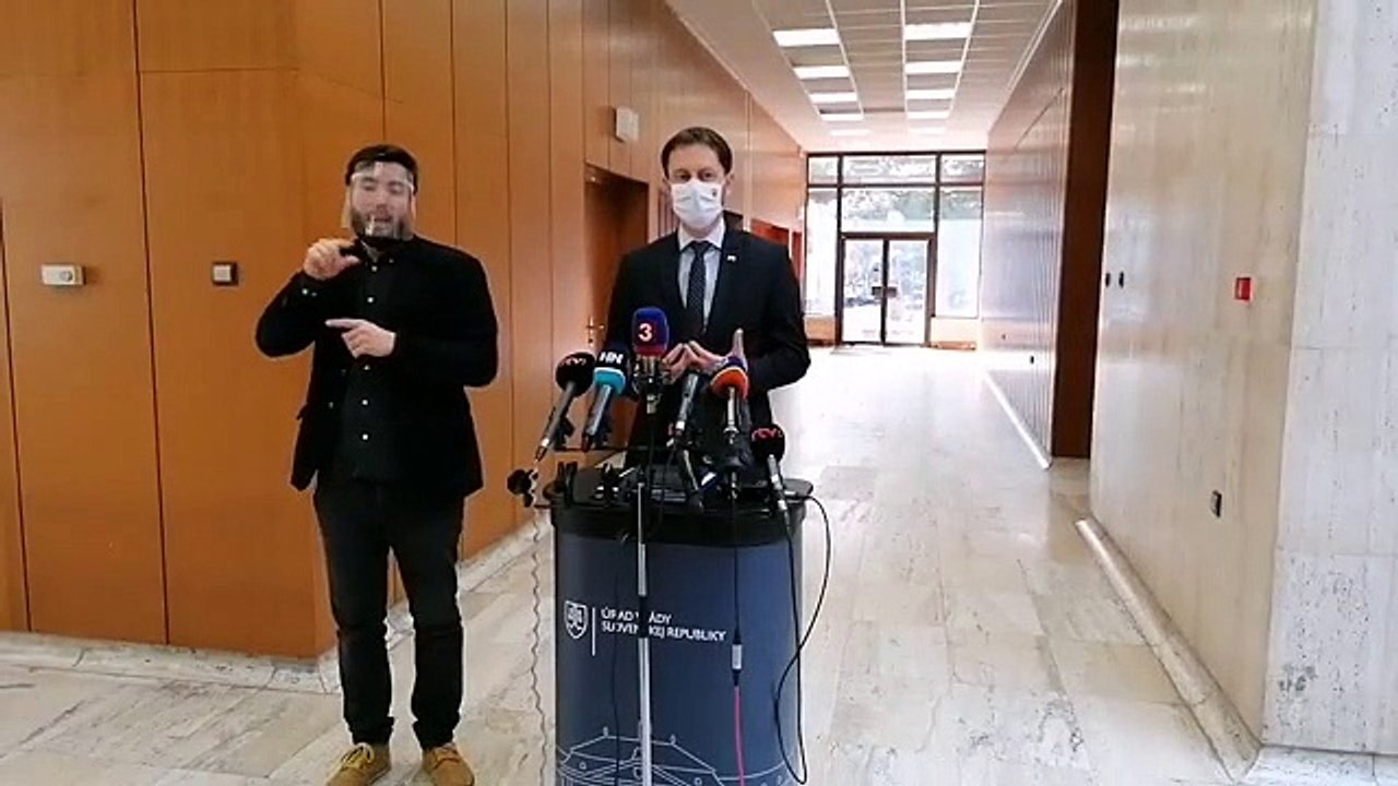 ZÁZNAM: Brífing ministra financií E. Hegera