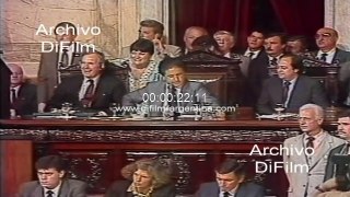 Luis Zamora protests George Bush's visit to the Senate 1991