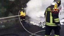 Messina - Auto in fiamme su autostrada A18 (18.02.21)