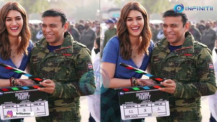 Akshay Kumar Turns Photographer For Kriti Sanon