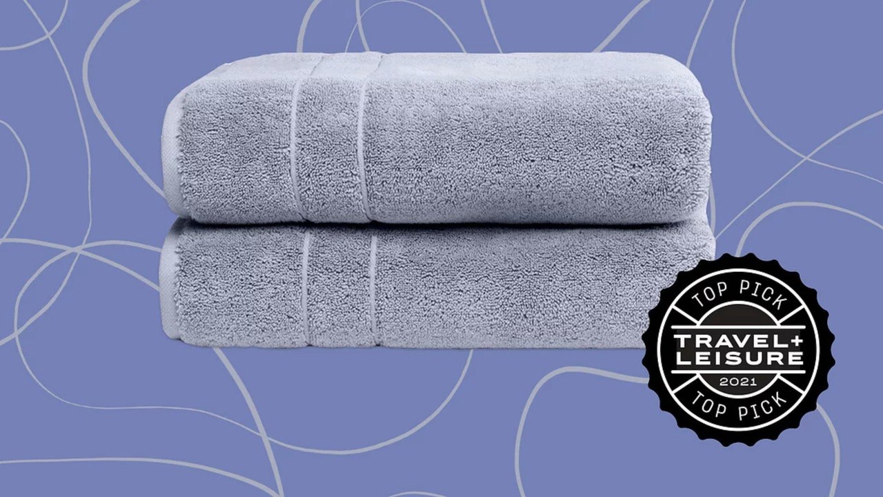 These Fluffy Bath Towels Are the Spa-Quality Up...