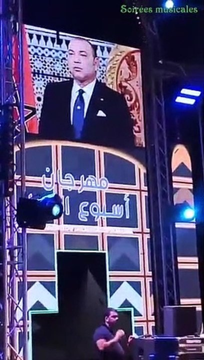 دنيا باطمة بمهرجان اسبوع الجمل بكلميم