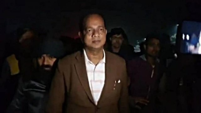 Bengal: Bomb attack on minister Jakir Hossain caught on cam