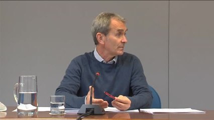 Simón: "Cuantas más medidas se rebajan, mejor hay que aplicar las que quedan"